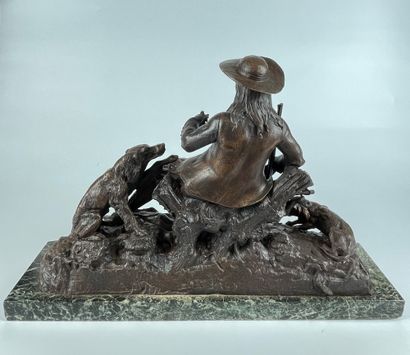 null D'après Jules MOIGNIEZ (1835-1894) Chasseur et ses chiens au repos Bronze à...