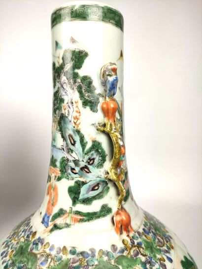 null CHINA Tianqiuping porcelain vase with green family decorations of scenes of...