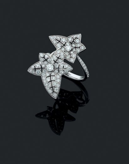 null 
BOUCHERON

RING "Ivy of Paris

composed of two leaves paved with brilliant-cut...