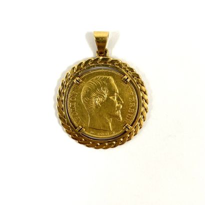 null PENDANT holding a 20 Franc Louis Napoleon Bonaparte coin dated 1854. Mounted...