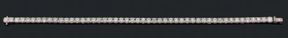 null BRACELET RIVIERE decorated with a succession of 49 brilliant-cut diamonds. Mounting...