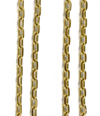 null SET of two necklaces holding an oval forçat link. Yellow gold 18K mountings....