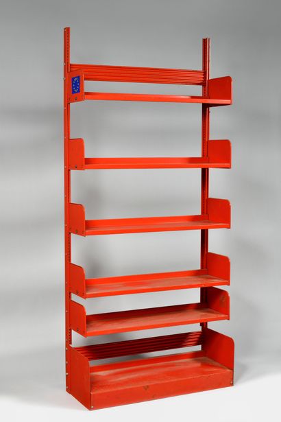 null LIPS VAGO Model "Congresso" Shelf with five levels in red lacquered metal on...