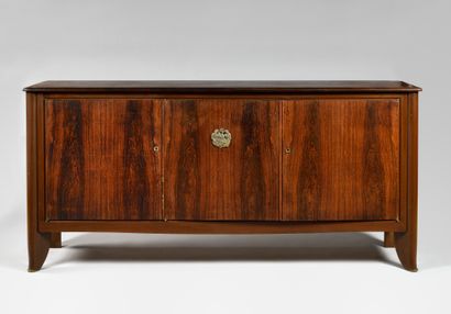 null WORK OF THE 1930S Follower of André ARBUS (1903-1969) Macassar ebony sideboard...