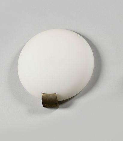null Ateliers JEAN PERZEL " 1053 " Circular wall lamp, white opaline glass and bronze...
