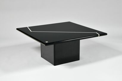 null PIERRE CARDIN (1922-2020) Coffee table with black resin tray decorated with...
