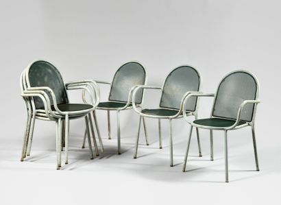 null Sur le modèle de ROBERT MALLET-STEVENS (1886-1945) Suite de six fauteuils en...