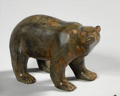 PIERRE CHENET (XXth) Small polar bear Bronze...