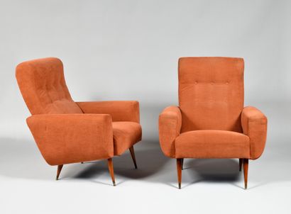 null ITALIAN WORK OF THE 1950's Pair of large armchairs with tapered legs, bronze...