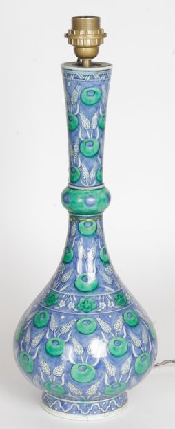 null LARGE bulbous and ringed VASE, in the Iznik taste, out of ceramics with blue...