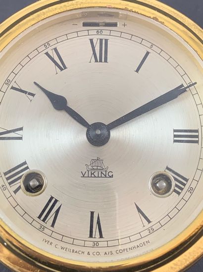 null VIKING About 1960. Type Marine Chronometer. Iver C. Weilbach & Co Copenhagen....