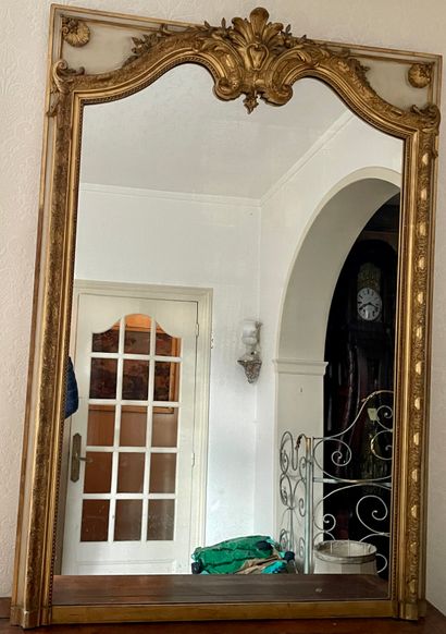 LARGE MIRROR made of cream and gilded wood...
