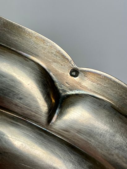 null SAUCIERE on its frame in silver, net model, Minerva hallmark Weight : 410 g