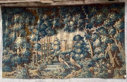 null AUBUSSON animated greenery with birds, in bottom a castle. Tapestry in polychrome...