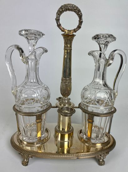 null Silver oil and wine cruet with double compartments decorated with pilasters,...