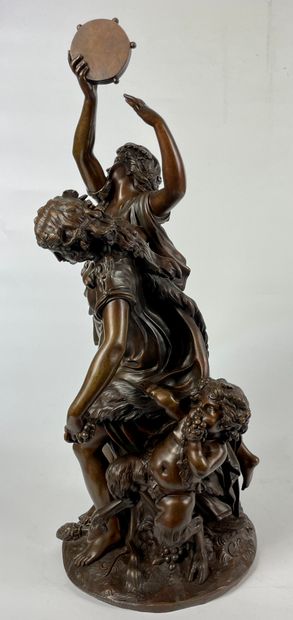 null After CLODION (1738-1814) Bacchanalian subject in bronze with brown patina....