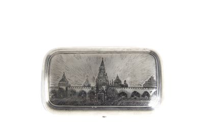 null CIGARETTES CASE with a view of the Kremlin in

Moscow

Silver, chern

Hallmarks:...
