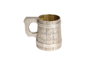 null VODKA GLASS IN THE SHAPE OF A MUG

Engraved silver

Hallmarks: A.Sokolov under...
