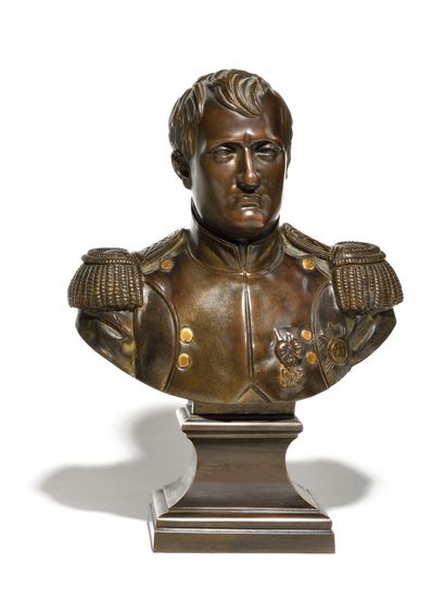 null JEAN BULIO (1827-1911) « L’Empereur Napoléon Ier » Buste en bronze, à deux patines,...