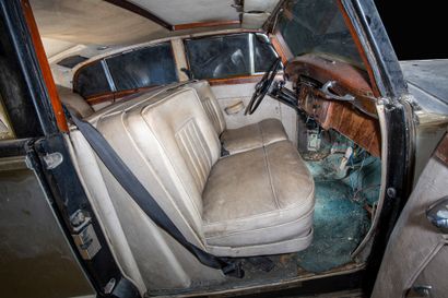 1954 ROLLS ROYCE SILVER WRAITH Park Ward

Chassis n° LDLW62

Same owner since 1970

French...