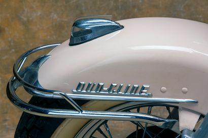 1960 HARLEY DAVIDSON DUO GLIDE Sur base de Harley Davidson FL74 et 61E, la Duo-Glide...