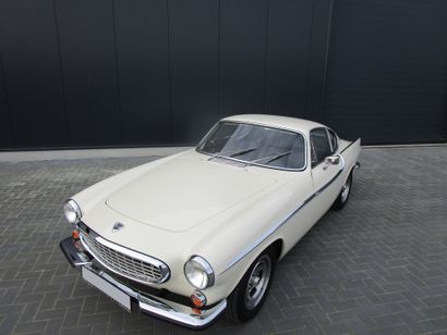 1965 VOLVO P1800 Chassis n°13517

European circulation permit

To be registered in...