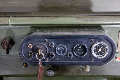 1952 LAND ROVER MINERVA JEEP Numéro de série 3663069

Ex armée Belge

Carte grise...