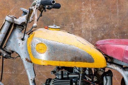 1953 BSA GOLD STAR 350 The British firm BSA has been manufacturing motorbikes in...