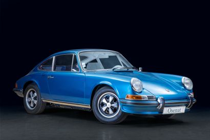 1972 PORSCHE 911 2.4S Serial number 9112301115 
Matching Numbers 
Nice restoration...