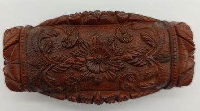 null TABATIERE en buis, motifs floraux, milieu XIXe siècle