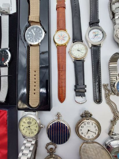 null Important lot de montres modernes et publicitaires (bracelets, à gousset, ....