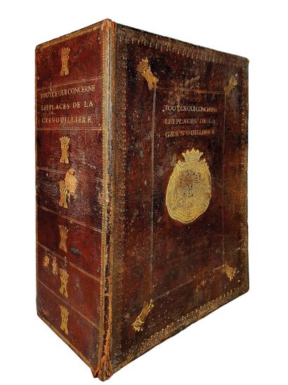 null DUC D'ANTIN - LA GRENOUILLERE.

Large rectangular book-like box, in wood covered...
