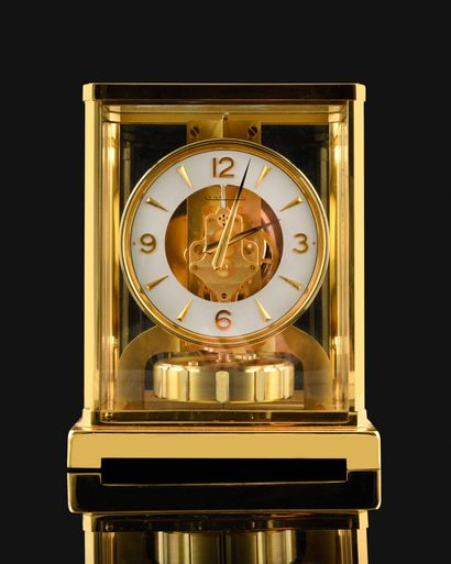 null 
JAEGER LECOULTRE Atmos. Around 1970. Atmospheric clock in gilded metal of cubic...
