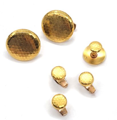 SET composed of a pair of cufflinks and two...