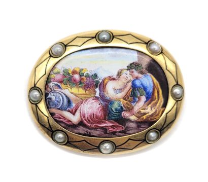 null XIXth CENTURY DROP holding a romantic scene in an oval punctuated with probably...
