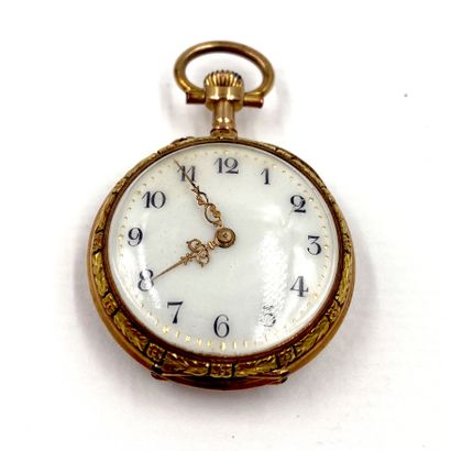 null WATCH OF GOUSSET holding a white bottom, Arabic numerals. The obverse with chased...