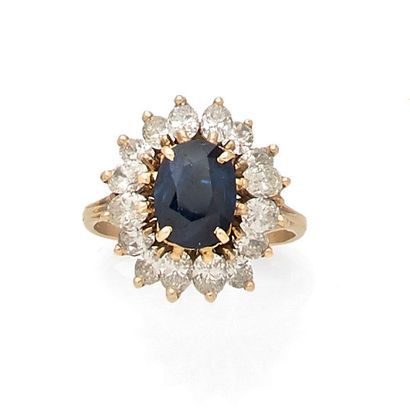 POMPADOUR RING holding a sapphire of approximately...