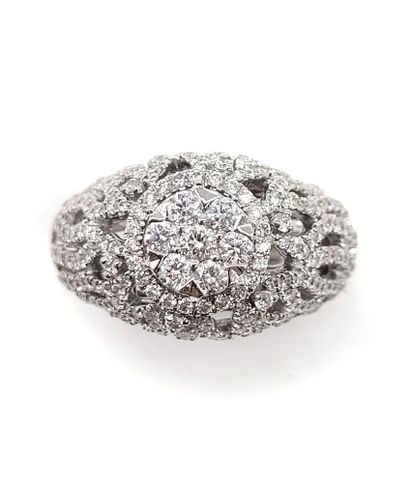 null RING holding in its center a flower paved with brilliant-cut diamonds in a tiger...