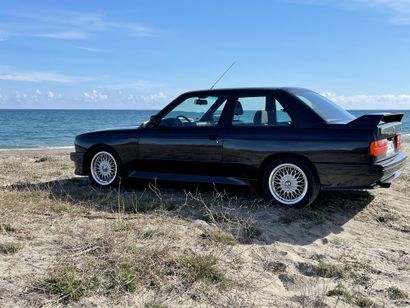 1987 BMW M3 E30 Celle qui a débuté la légende

Numéro de série : WBSAK010300844264

Française...