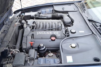2000 JAGUAR XJ8 X308 Boite automatique

Charme anglais

Confort de conduite exceptionnel

La...