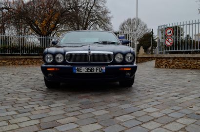 2000 JAGUAR XJ8 X308 Automatic gearbox

English charm

Exceptional driving comfort

The...