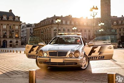 2001 Mercedes-Benz CLK 55 AMG Configuration Safety Car

Rare reproduction fidèle

Futur...