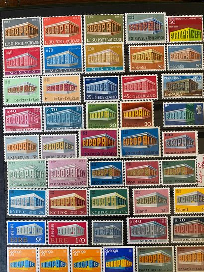 null Set of stamps from all over the world, classical, semi-modern and modern periods...