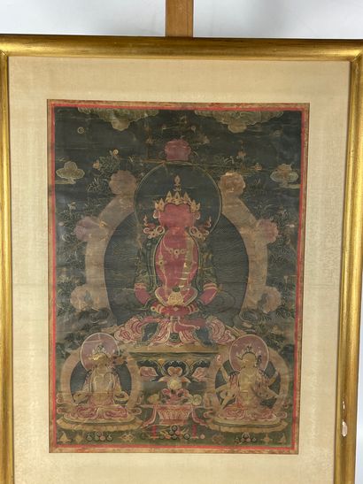 null TIBET Tangka distemper on canvas representing a Buddha in mudra position. 50...