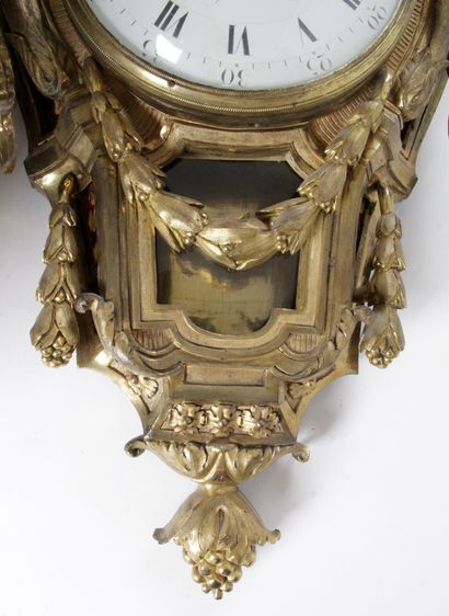 null LARGE APPLIQUE CARTEL In chased and gilt bronze decorated with ribbons, fleurons,...