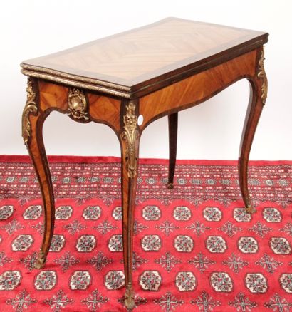 null GAME TABLE WITH PORTFOLIO PLATEAU IN THE LOUIS XV STYLE, in rosewood, amaranth...