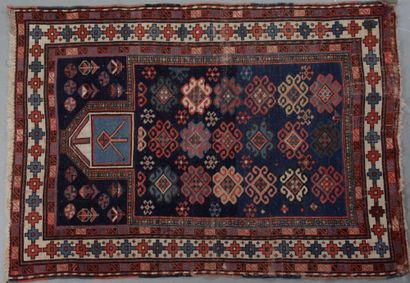 GENDGE carpet (Caucasus, early 20th century),...