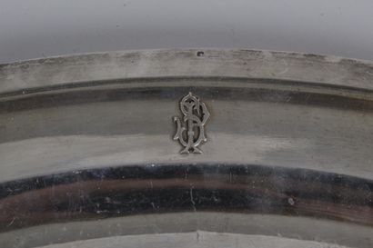 null LARGE OVAL PLAT, with initial "SP" in silver, at 950 thousandth. Marked: minerve....