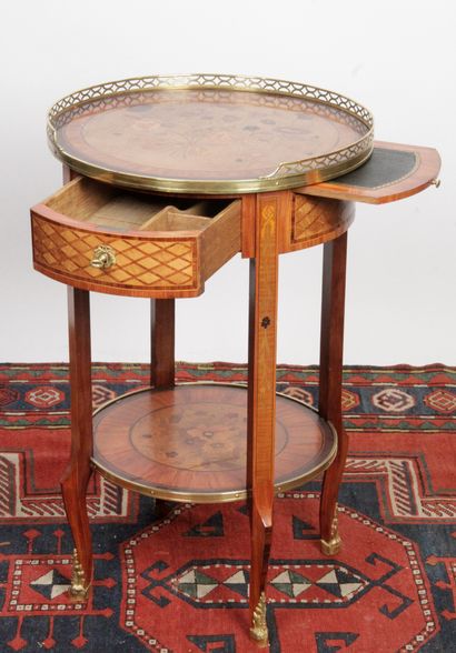 null LITTLE LIVING ROOM TABLE in marquetry and veneer of rosewood, amaranth, satinwood...