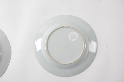 null CHINE COMPAGNIE DES INDES Fin XVIII Début XIX : -	Assiette en porcelaine plate...